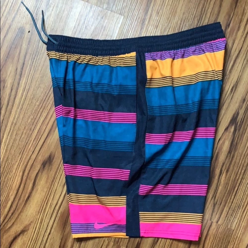 Nike DRI Fit Swim Men Swimming Shorts (XL) - Picture 2 of 11